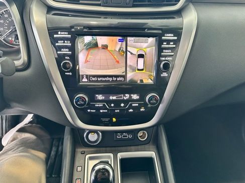 Used 2023 Nissan Murano Platinum image 11