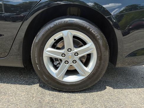 Used 2021 Chevrolet Malibu LS FWD image 22