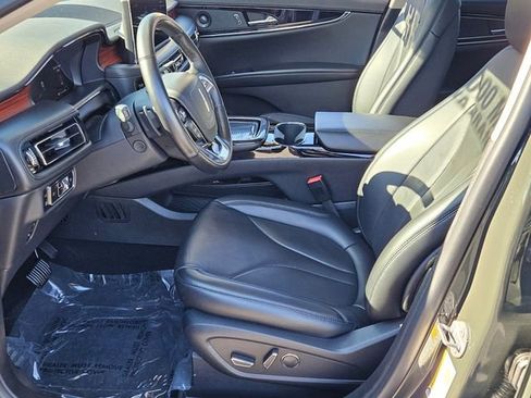 Used 2023 Lincoln Nautilus Reserve w/ Luxury Package image 11