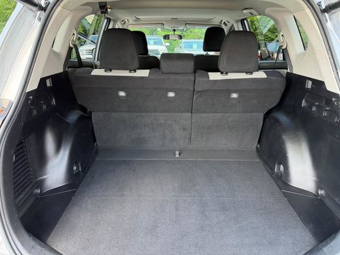 Used 2016 Toyota RAV4 XLE FWD image 16