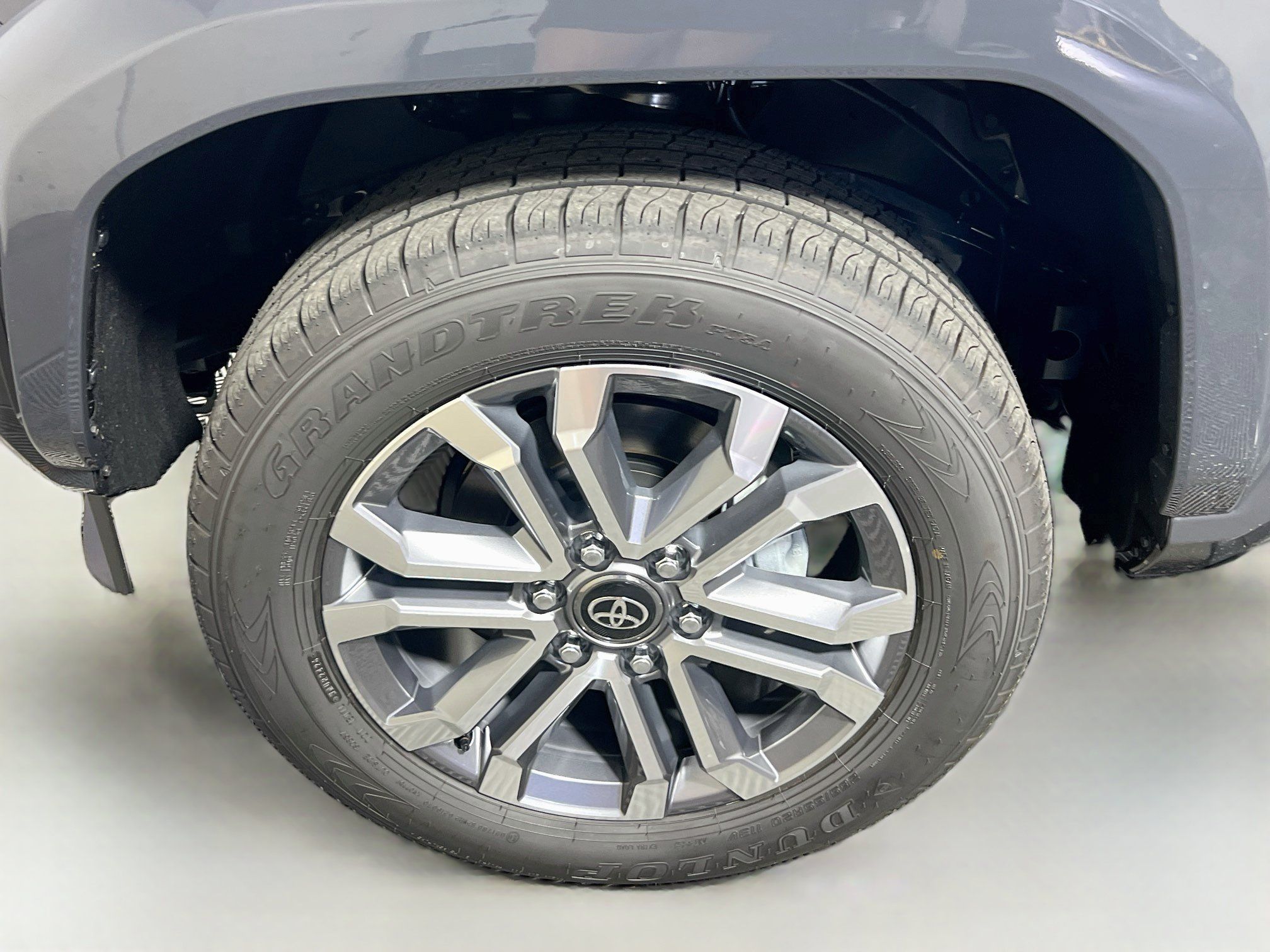 New 2026 Toyota 4Runner Limited AWD/4WD image 13