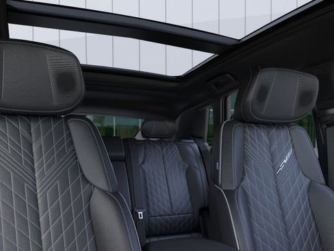 New 2026 Cadillac Lyriq V w/ LPO, Floor Liner Package AWD/4WD image 24