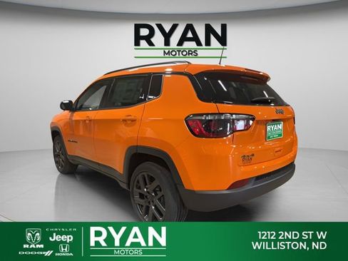 New 2026 Jeep Compass Latitude AWD/4WD image 7
