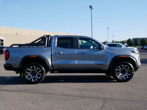 Used 2025 GMC Canyon AT4 w/ Nightfall Edition AWD/4WD image 11