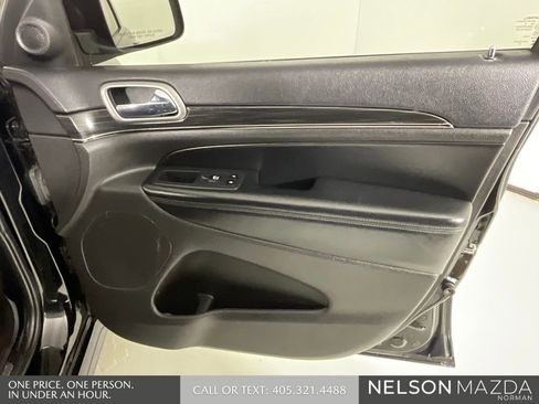 Used 2020 Jeep Grand Cherokee Limited X image 21