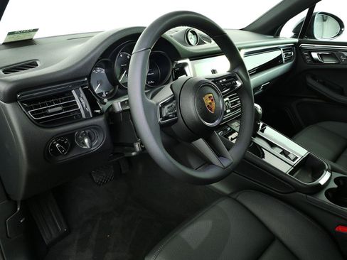 New 2026 Porsche Macan Turbo AWD/4WD image 4