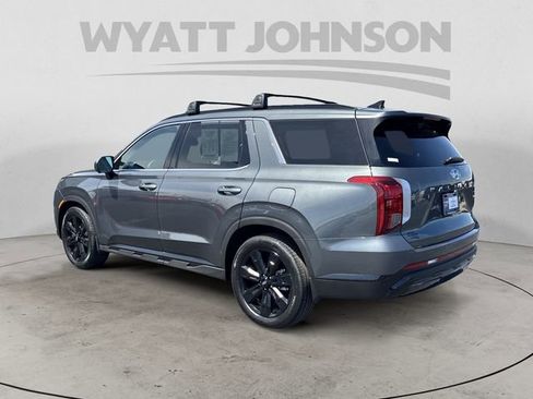 Used 2025 Hyundai Palisade XRT FWD image 3