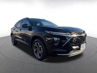 Used 2025 Chevrolet Trax LT w/ LT Convenience Package video 2