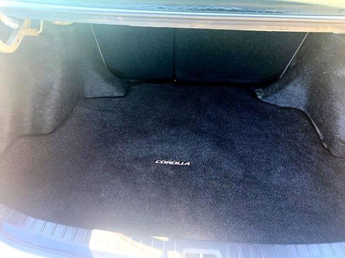 Used 2013 Toyota Corolla LE Special Edition image 8