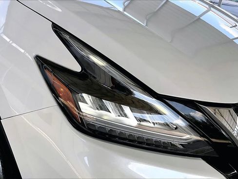 Used 2019 Nissan Murano Platinum w/ Cargo Package FWD image 29