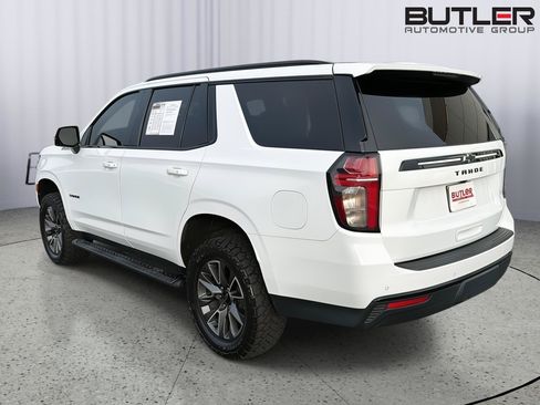 Used 2023 Chevrolet Tahoe Z71 w/ Luxury Package AWD/4WD image 4