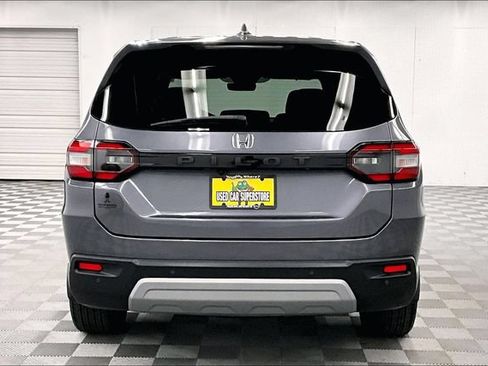 Used 2025 Honda Pilot EX-L image 5
