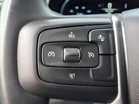 Used 2024 GMC Yukon SLT AWD/4WD image 20
