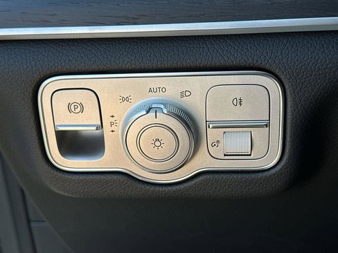 Used 2023 Mercedes-Benz GLE 350 image 30