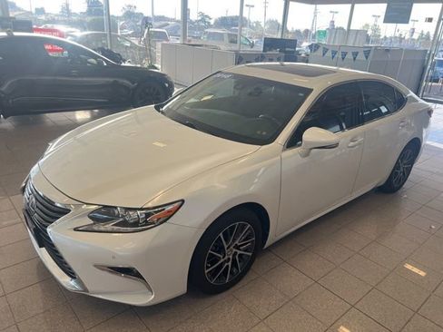 Used 2018 Lexus ES 350 image 14