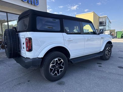 Used 2025 Ford Bronco Outer Banks AWD/4WD image 4