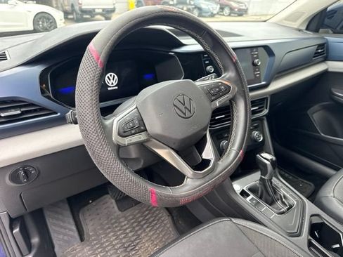 Used 2022 Volkswagen Taos SE w/ IQ.Drive SE Package FWD image 9