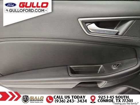 Used 2022 Ford Edge SE image 16