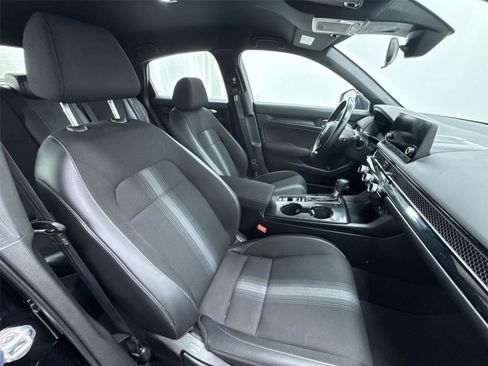Used 2022 Honda Civic Sport image 29