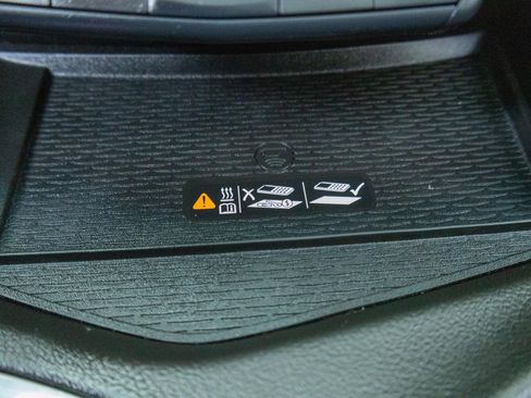 Used 2023 Cadillac CT4 Luxury w/ Sun And Sound Package image 21