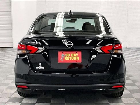 New 2025 Nissan Versa SV w/ Trunk Package image 4