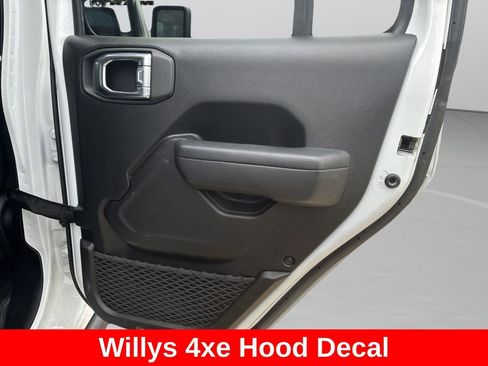 Certified 2023 Jeep Wrangler Unlimited w/ Cold Weather Group AWD/4WD image 19