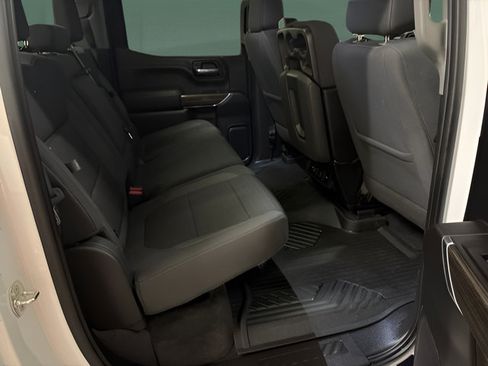 Used 2022 Chevrolet Silverado 1500 RST AWD/4WD image 15