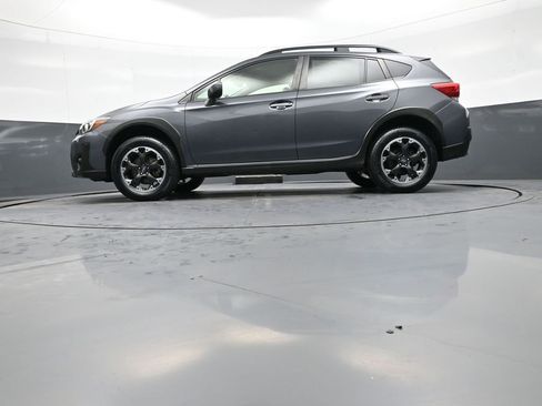 Used 2021 Subaru Crosstrek 2.0i Premium w/ Moonroof Package image 33