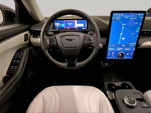 Used 2022 Ford Mustang Mach-E Premium AWD/4WD image 5