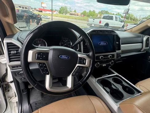 Used 2022 Ford F350 Lariat w/ Lariat Ultimate Package image 16