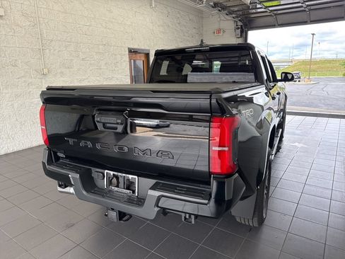 Certified 2024 Toyota Tacoma TRD Sport AWD/4WD image 7