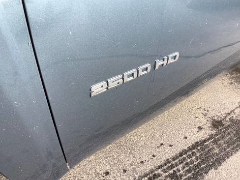 Used 2011 Chevrolet Silverado 2500 W/T image 20