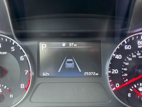 Used 2023 Kia Forte GT-Line w/ GT-Line Premium Package FWD image 31