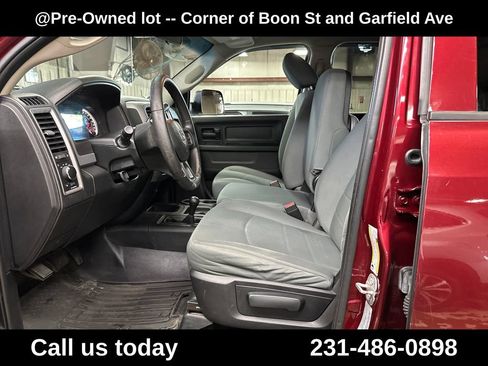 Used 2017 RAM 2500 Tradesman w/ Chrome Appearance Group AWD/4WD image 14