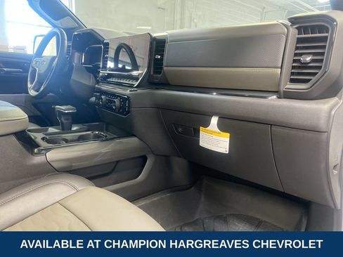 Used 2025 Chevrolet Silverado 1500 ZR2 w/ Technology Package AWD/4WD image 37