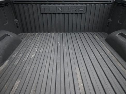 Used 2024 Toyota Tundra Limited AWD/4WD image 23