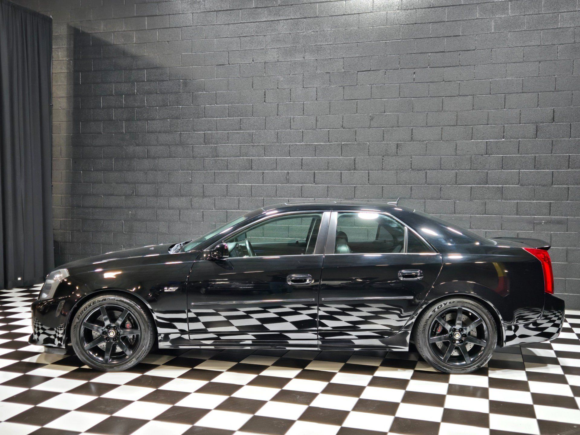 Used 2005 Cadillac CTS V RWD image 9