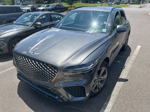 Used 2022 Genesis GV70 3.5T Sport w/ Sport Advanced Package AWD/4WD image 2