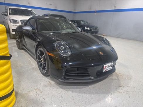 Used 2025 Porsche 911 Carrera T image 16