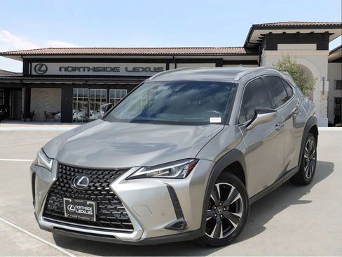 Used 2019 Lexus UX 200 w/ Premium Package image 1