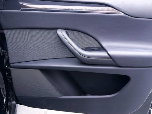 Used 2023 Tesla Model X AWD/4WD image 28