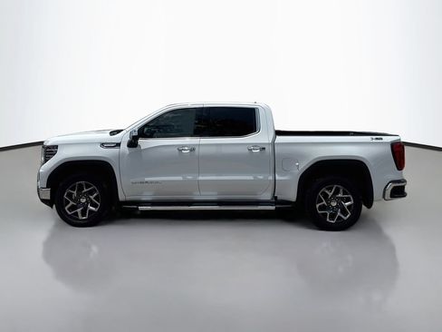 Used 2024 GMC Sierra 1500 SLT AWD/4WD image 4