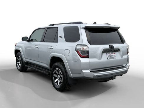 Used 2021 Toyota 4Runner TRD Off-Road w/ Wilderness Package (TMS) AWD/4WD image 3