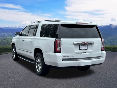 Used 2018 GMC Yukon XL Denali w/ Open Road Package AWD/4WD image 3