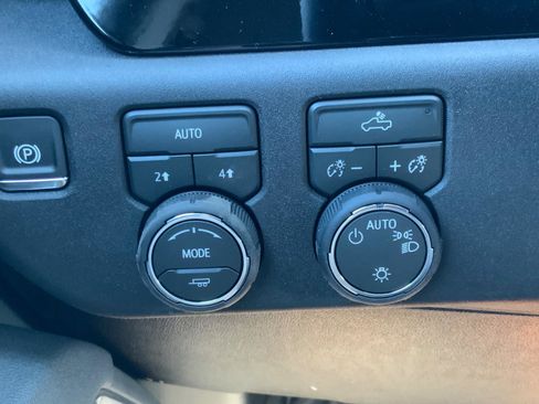 New 2026 Chevrolet Silverado 1500 LT image 26