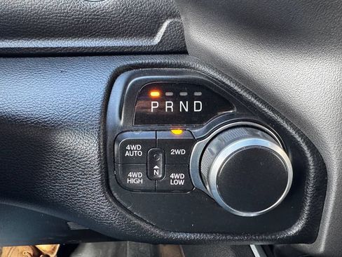 Used 2020 RAM 1500 Big Horn AWD/4WD image 23