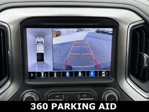 Used 2021 Chevrolet Silverado 2500 LTZ w/ LTZ Premium Package image 13