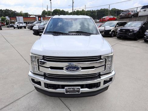 Used 2017 Ford F250 Lariat w/ Lariat Value Package AWD/4WD image 11