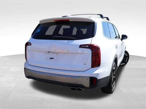 Used 2025 Kia Telluride S AWD/4WD image 13