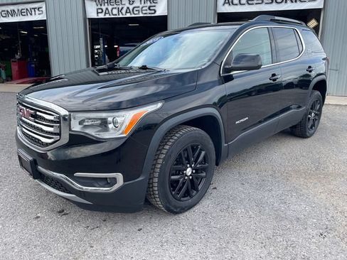 Used 2018 GMC Acadia SLT AWD/4WD image 3